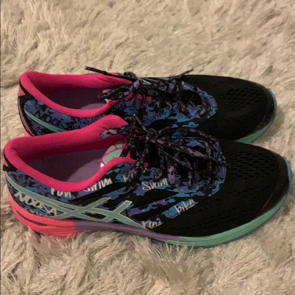 ASICS GEL Noosa Tri worn twice!